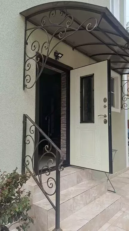 Коттедж в Краснодарский край, Сочи городской округ, с. Верхневеселое  ... - Фото 0