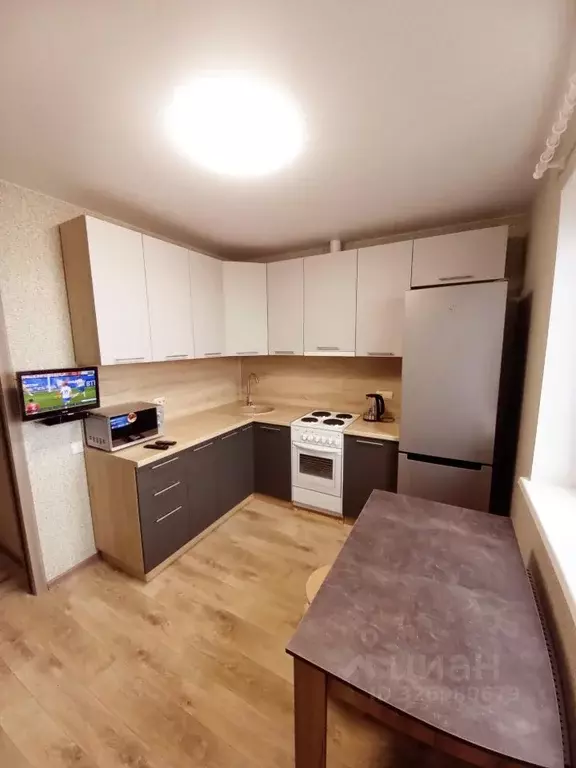 1-к кв. Омская область, Омск проезд 4-й Амурский, 7 (37.0 м) - Фото 1