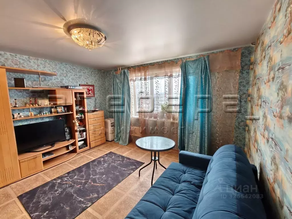 2-к кв. Красноярский край, Красноярск просп. Металлургов, 30 (53.0 м) - Фото 1