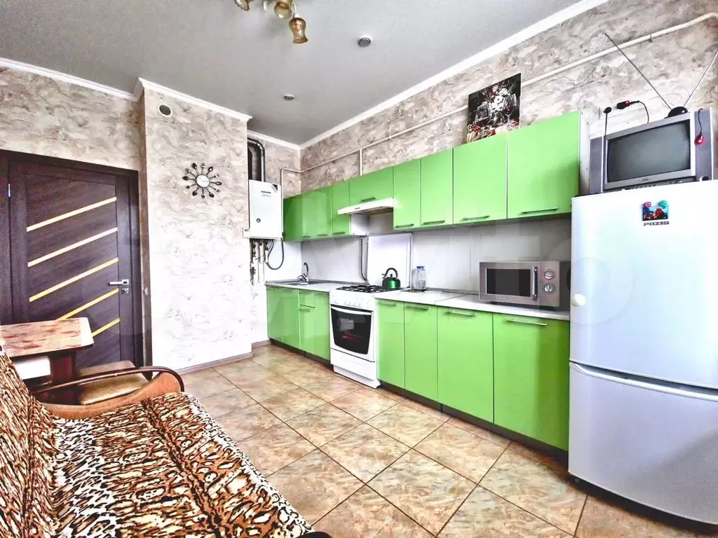 1-к. квартира, 40 м, 2/3 эт. - Фото 0