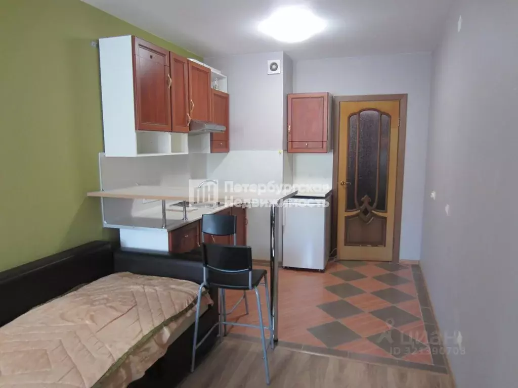 Студия Ленинградская область, Мурино Всеволожский район, бул. ... - Фото 1