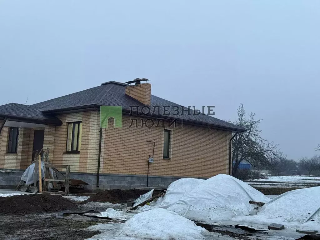 Дом в Белгородская область, Корочанский район, Новослободское с/пос, ... - Фото 2