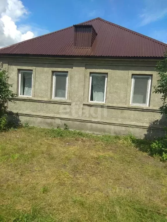 Дом в Белгородская область, Валуйки ул. Фрунзе, 13 (69 м) - Фото 0