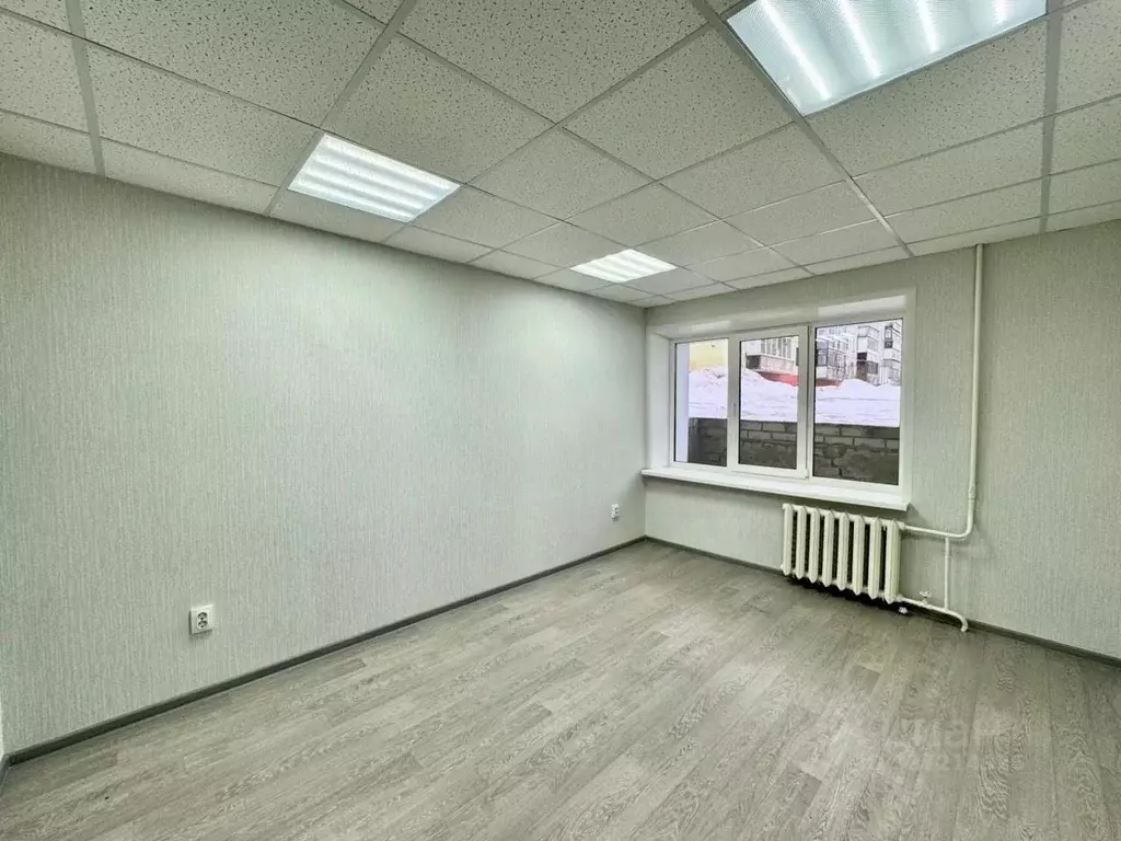 Помещение свободного назначения в Кировская область, Киров ул. ... - Фото 1