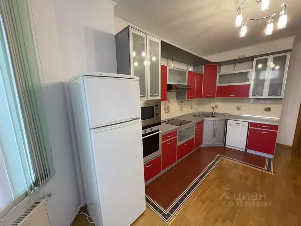 4-к кв. Свердловская область, Екатеринбург ул. Хохрякова, 39 (142.0 м) - Фото 1