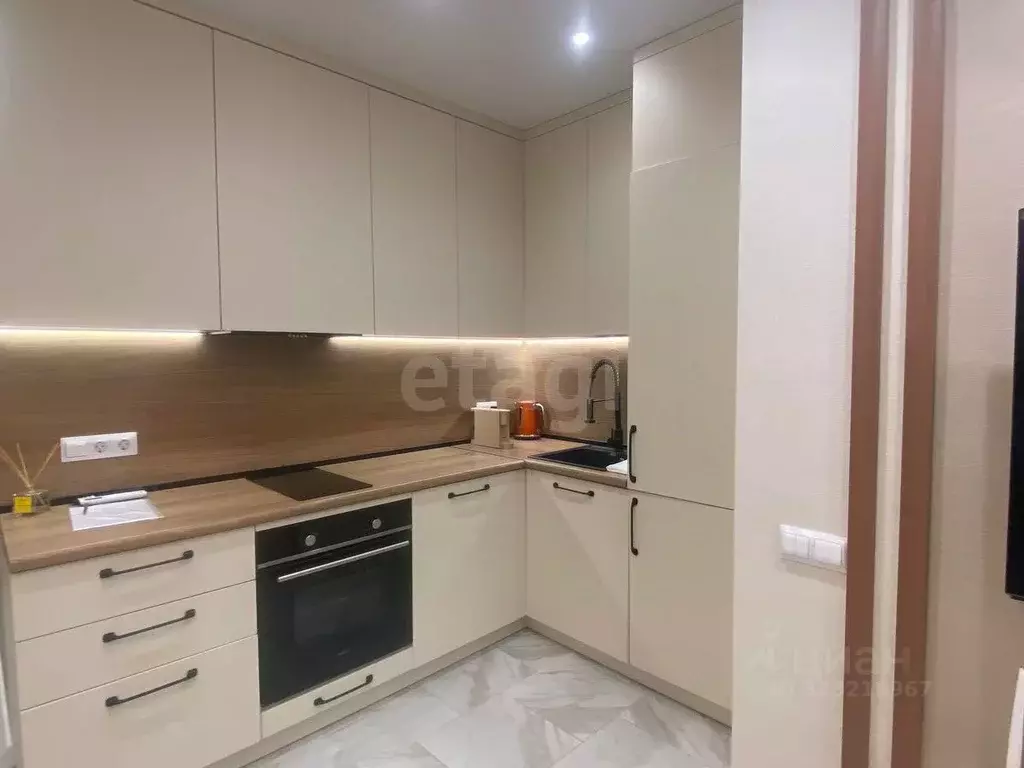 1-к кв. Омская область, Омск ул. Звездова, 54 (40.0 м) - Фото 2