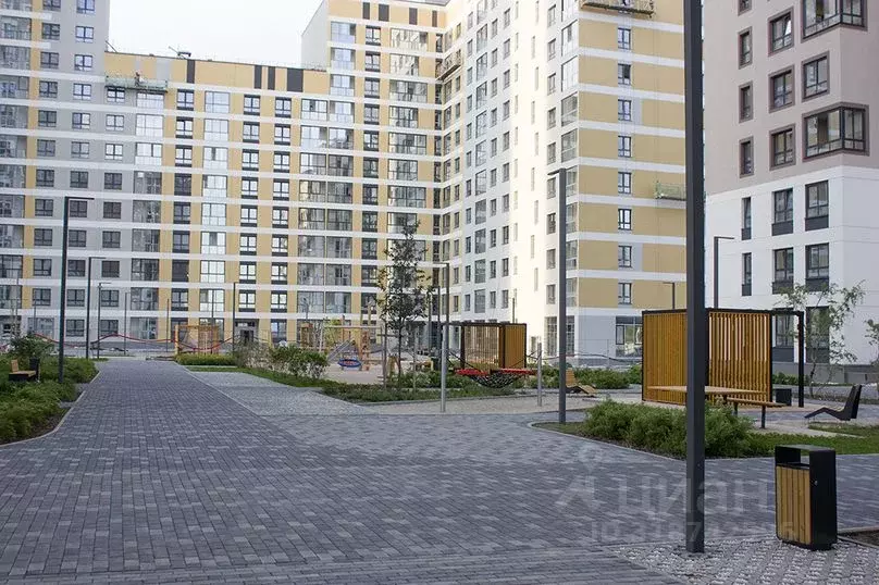 1-к кв. Свердловская область, Екатеринбург бул. Новосинарский, 7 (45.0 ... - Фото 0