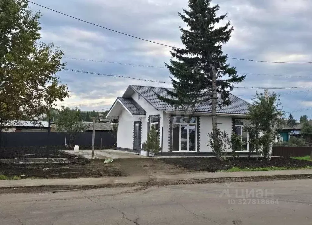 Дом в Красноярский край, Емельяново пгт ул. Декабристов, 37 (80 м) - Фото 1