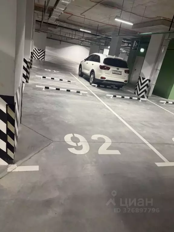 Гараж в Московская область, Ленинский городской округ, пос. Битца ... - Фото 1