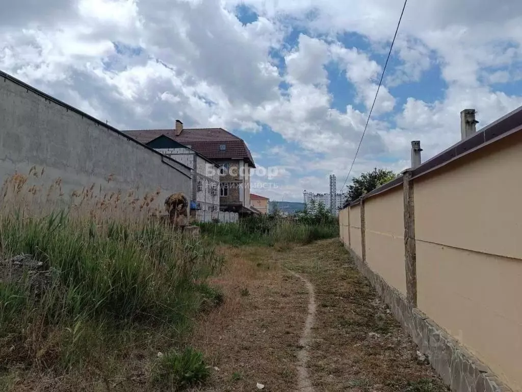 Участок в Крым, Феодосия ул. Насыпная, 1Б (10.0 сот.) - Фото 1