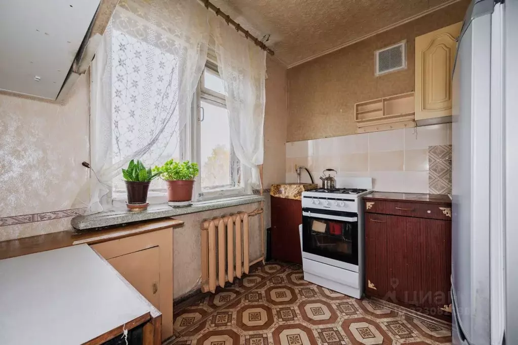 2-к кв. Свердловская область, Екатеринбург ул. Титова, 46 (43.4 м) - Фото 1