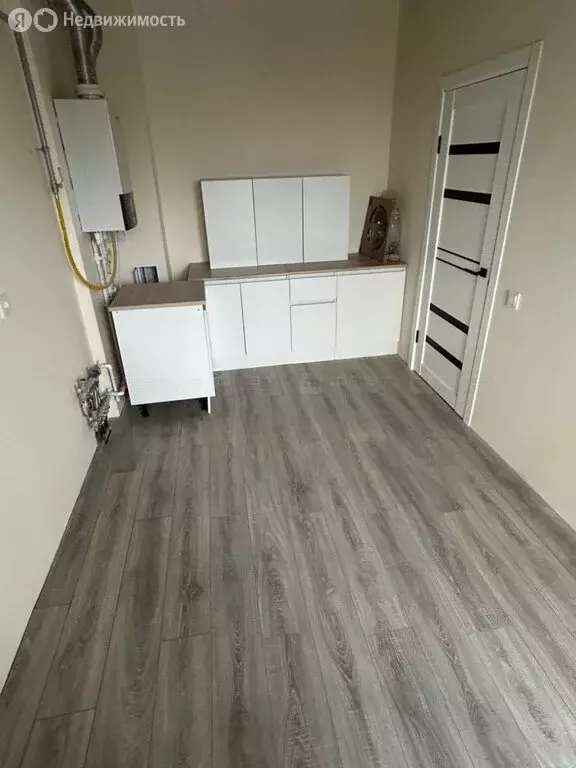 1-комнатная квартира: Высокая Гора, улица Комаровка, 7Б (32.4 м) - Фото 1