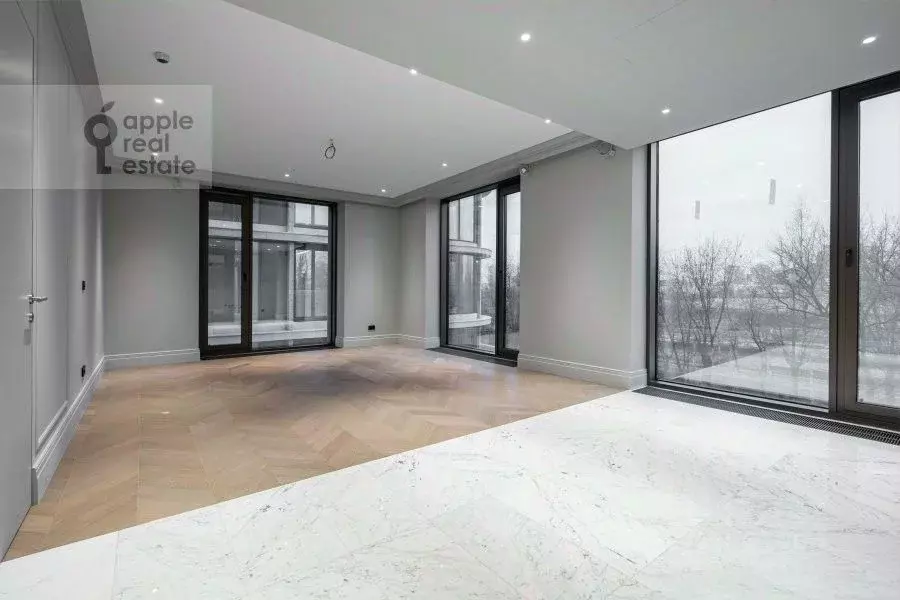 3-к кв. Москва ул. Братьев Фонченко, 1к8 (105.3 м) - Фото 0