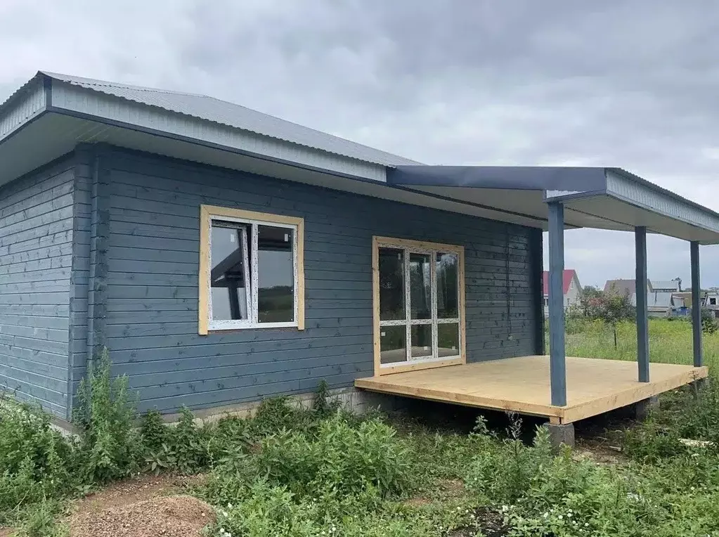 Дом в Башкортостан, Чишминский район, с. Еремеево  (95 м) - Фото 1