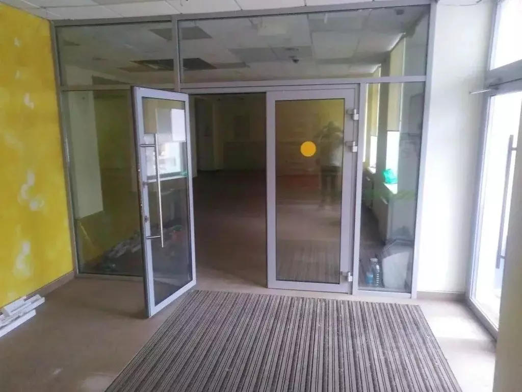 Офис в Астраханская область, Ахтубинск ул. Гагарина, 18А (201 м) - Фото 2