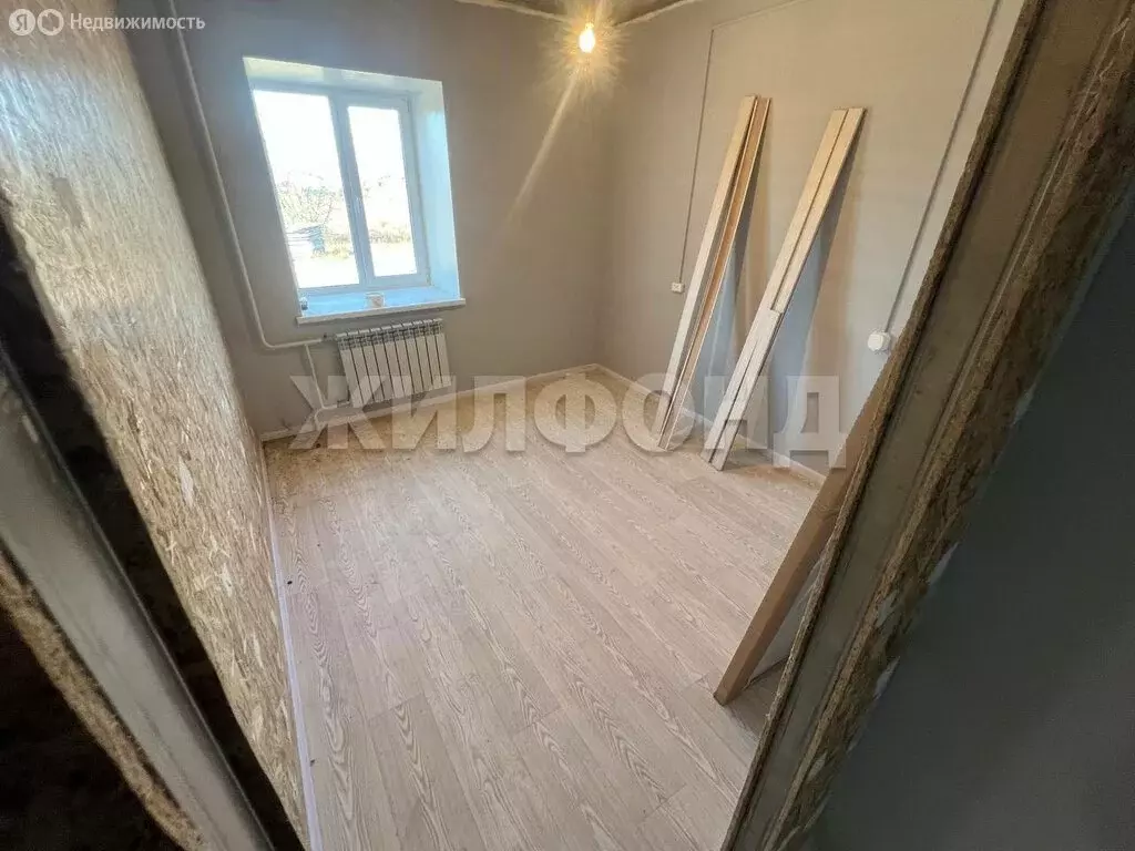 Квартира-студия: Кызыл, Паротурбинная улица, 21 (36 м) - Фото 1