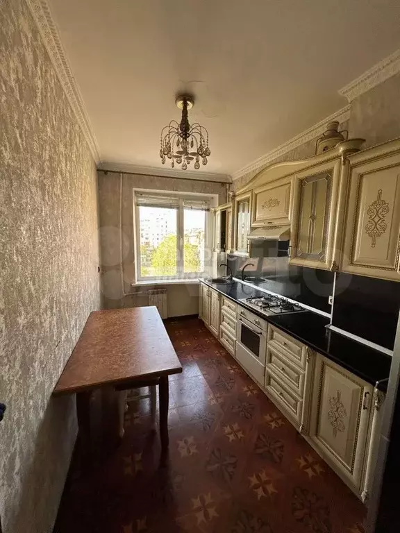 3-к. квартира, 67 м, 4/7 эт. - Фото 0