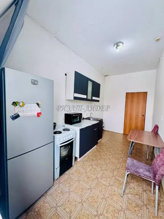 3-к кв. Алтай, Горно-Алтайск Алтайская ул., 3/1А (64.6 м) - Фото 1