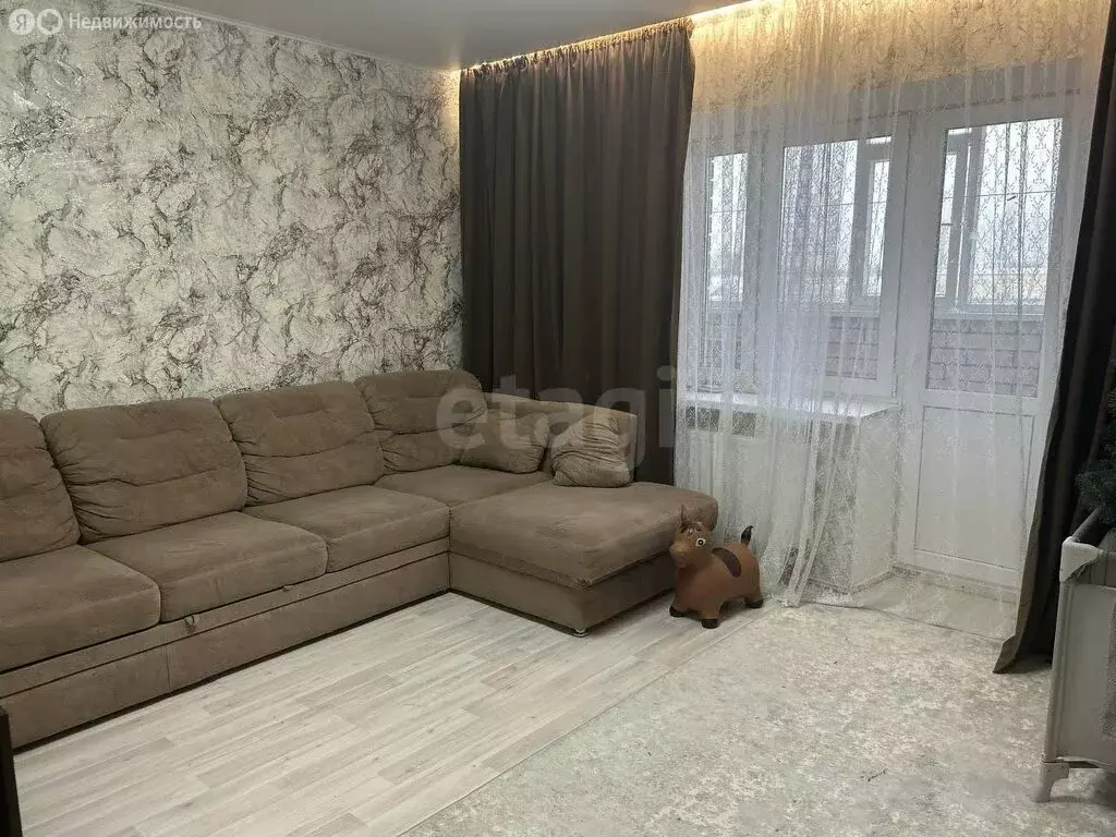 3-комнатная квартира: Бизино, улица Ремонтников, 29 (71.5 м) - Фото 1