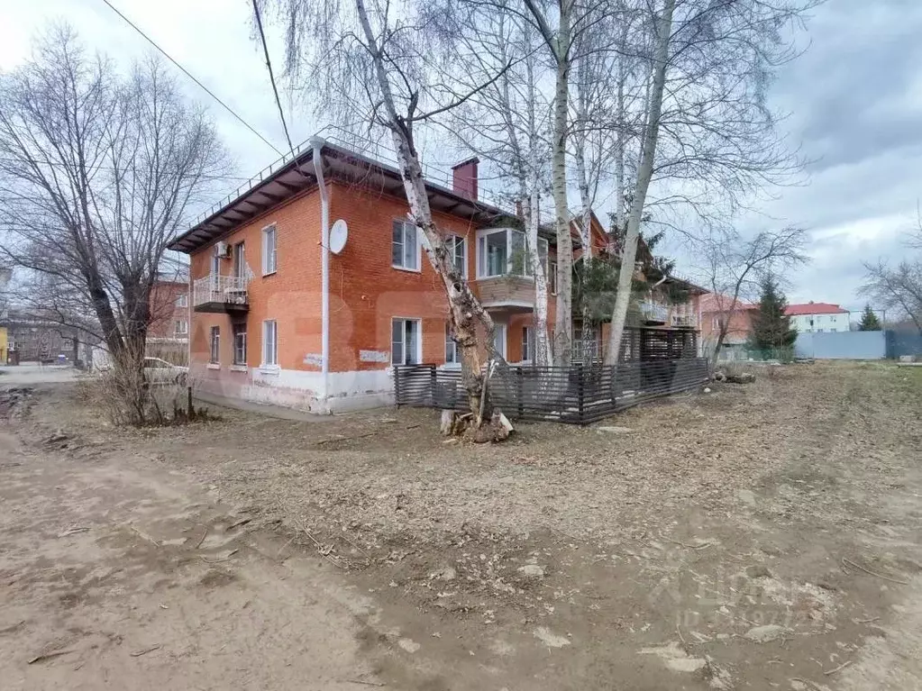 Комната Омская область, Омск ул. 6-я Линия, 193 (12.9 м) - Фото 1
