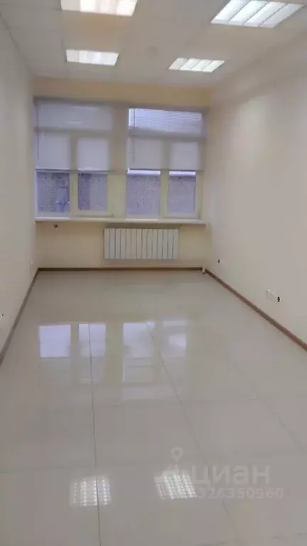 Офис в Свердловская область, Екатеринбург ул. Грибоедова, 32к20 (18 м) - Фото 1