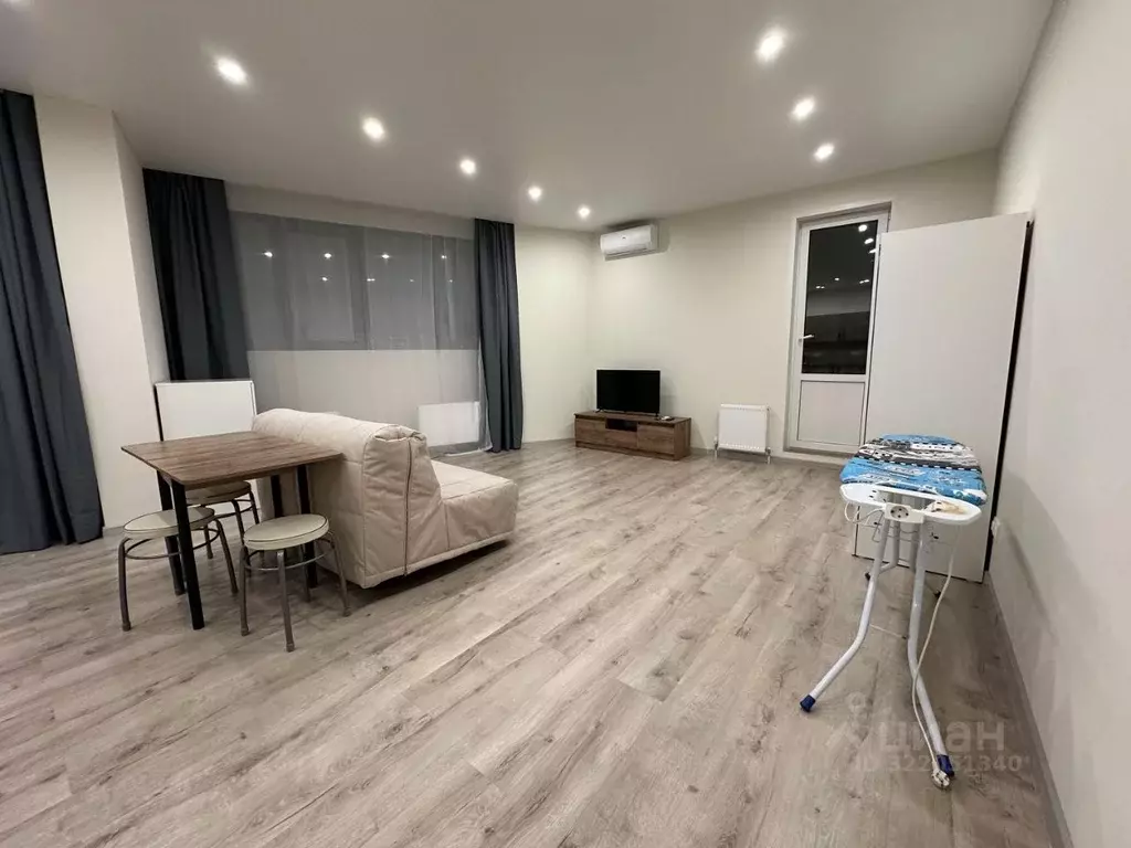 2-к кв. Татарстан, Казань Танковая ул., 2 (70.0 м) - Фото 1