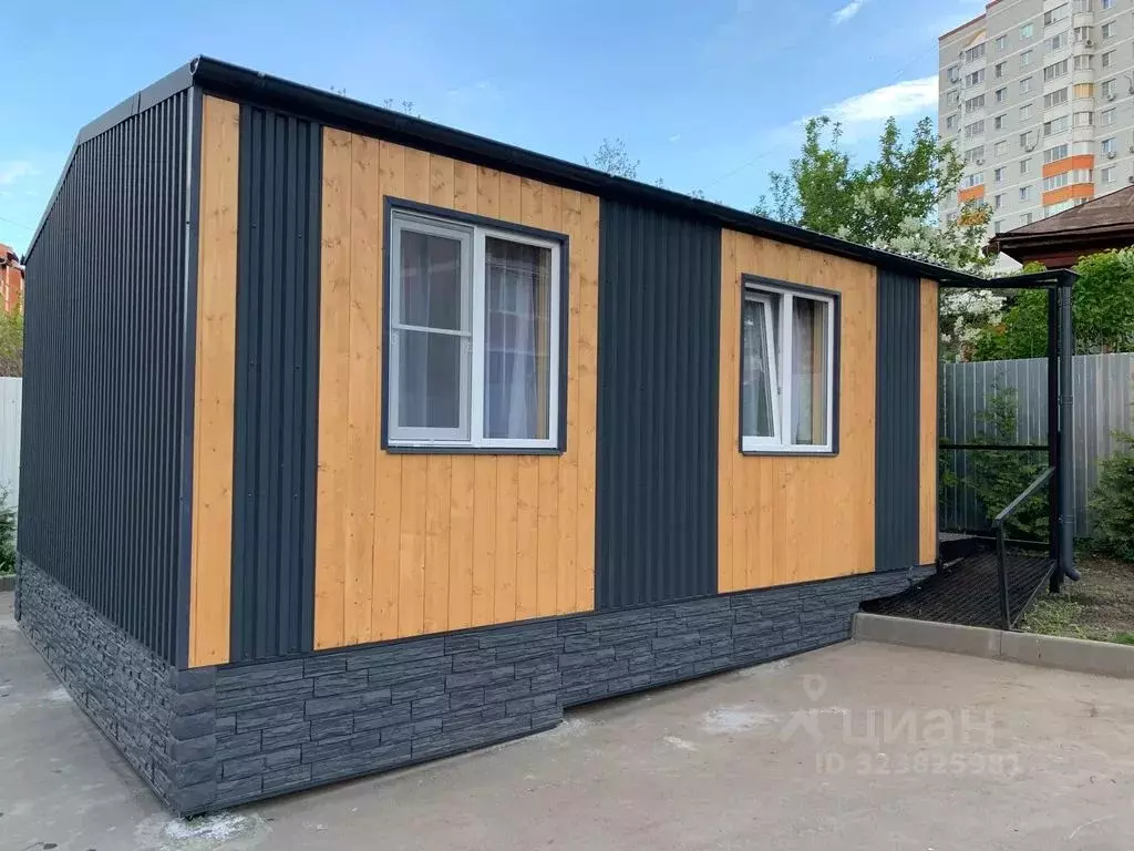 Дом в Тульская область, Тула ул. Буденного, 100 (30 м) - Фото 1