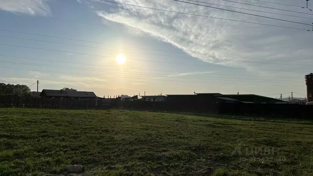 Участок в Иркутская область, Иркутский муниципальный округ, с. ... - Фото 1