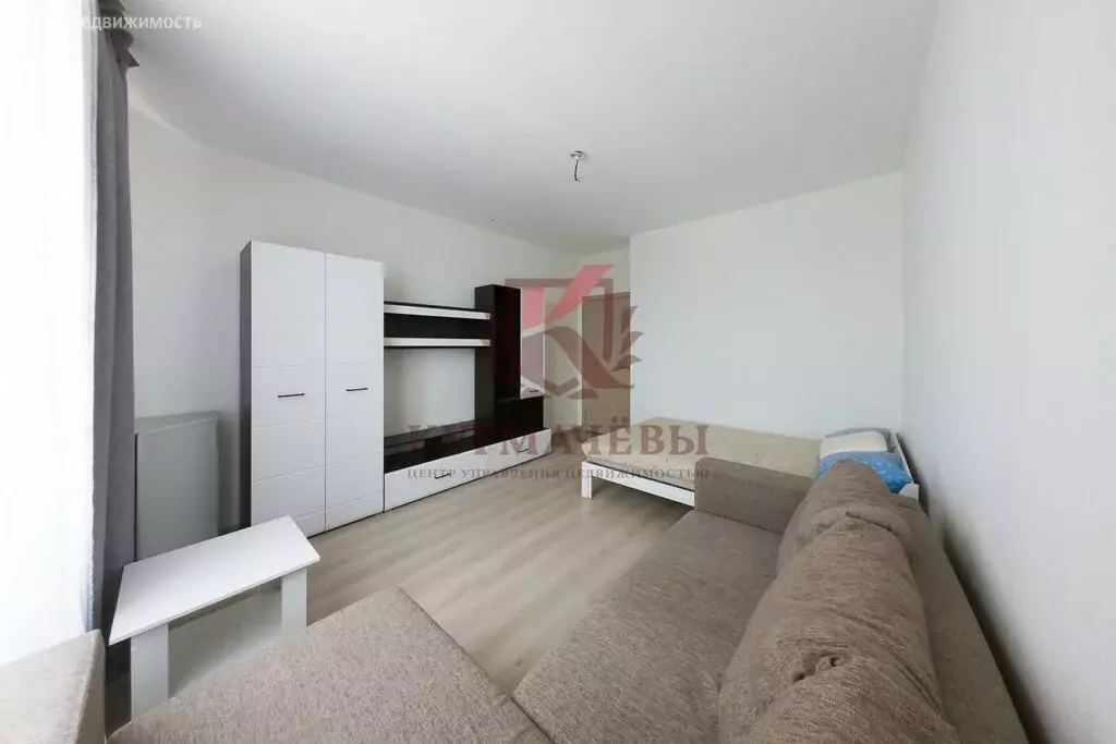 1-комнатная квартира: Екатеринбург, Счастливая улица, 8 (35.5 м) - Фото 2