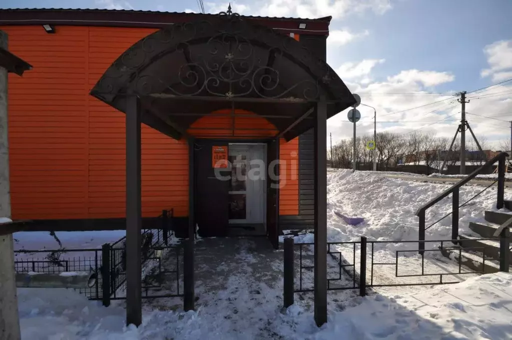 Торговая площадь в Сахалинская область, Долинский городской округ, с. ... - Фото 1