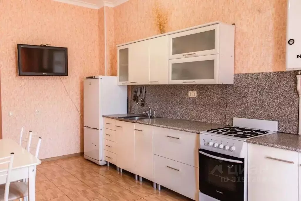 1-к кв. Краснодарский край, Геленджик ул. Савицкого, 9 (45.0 м) - Фото 1