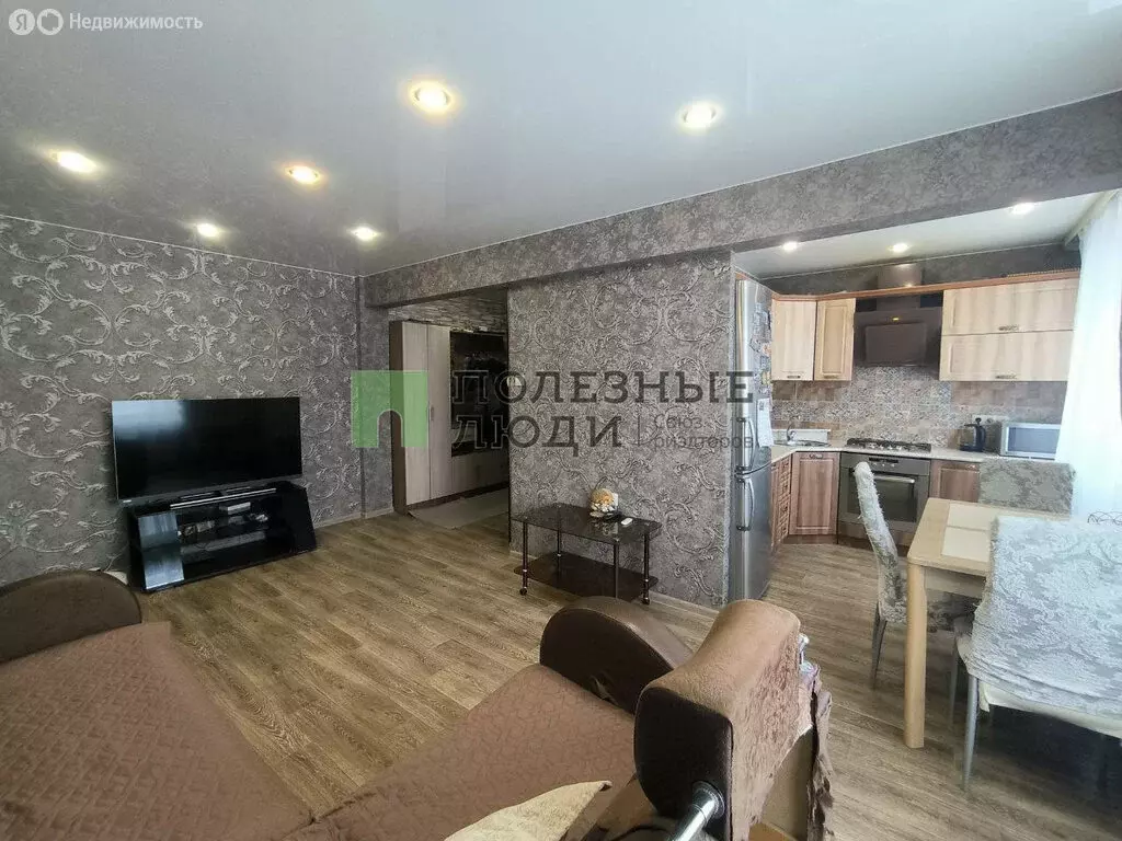 3-комнатная квартира: Ангарск, квартал 92/93, 3 (59 м) - Фото 2