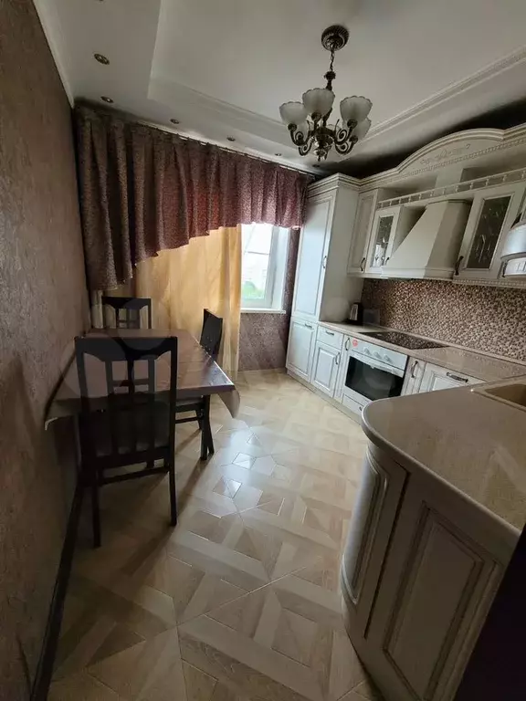 2-к. квартира, 50 м, 7/10 эт. - Фото 0