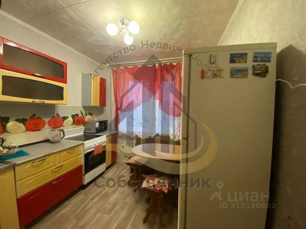 2-к кв. Белгородская область, Старый Оскол Восточный мкр, 14 (54.0 м) - Фото 2