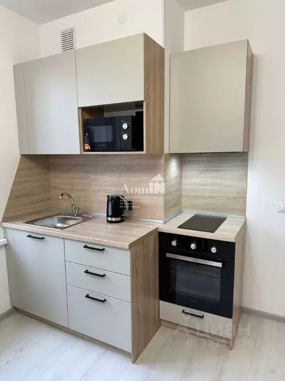 Студия Санкт-Петербург ул. Верхне-Каменская, 11к1 (25.0 м) - Фото 2