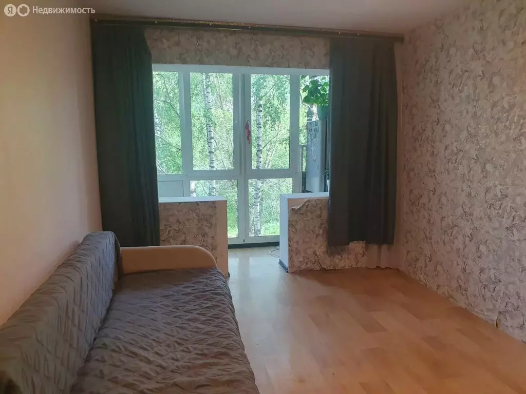 3-комнатная квартира: Сыктывкар, улица Красных Партизан, 70 (61.6 м) - Фото 1