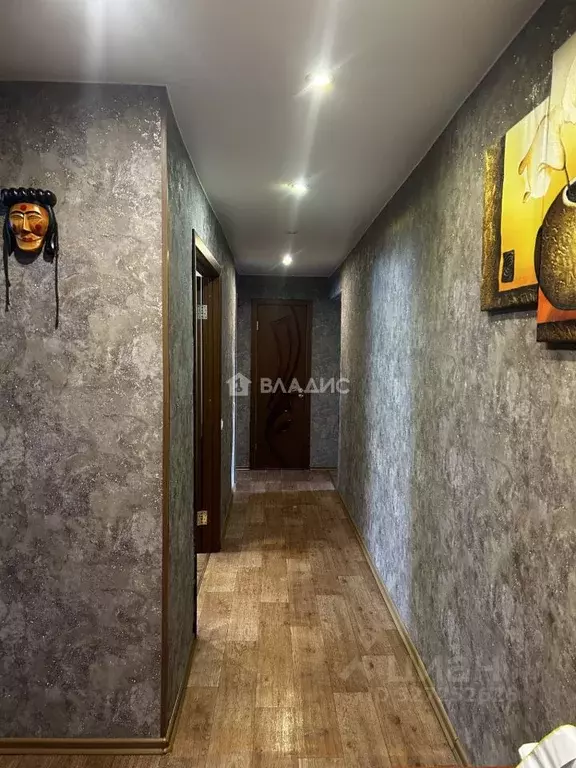 3-к кв. Бурятия, Улан-Удэ ул. Антонова, 6 (65.5 м) - Фото 0