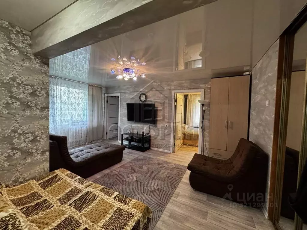 3-к кв. Красноярский край, Красноярск ул. Мичурина, 29а (49.4 м) - Фото 2