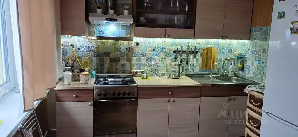 2-к кв. Ямало-Ненецкий АО, Пуровский район, Уренгой пгт, 5-й мкр 39 ... - Фото 1