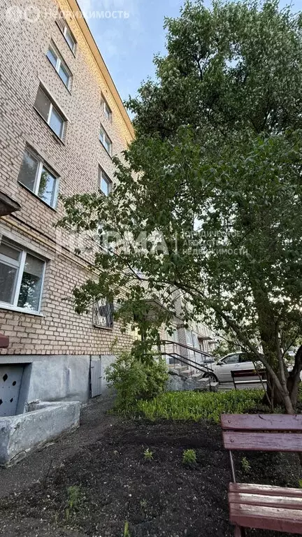 3-комнатная квартира: Октябрьский, 35-й микрорайон, 24 (65.6 м) - Фото 0