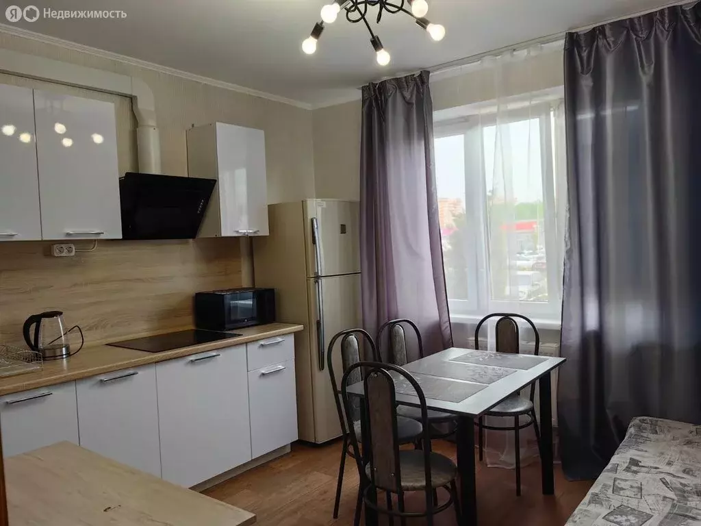 2-комнатная квартира: Краснодар, улица Западный Обход, 39/1к7 (69.5 м) - Фото 1
