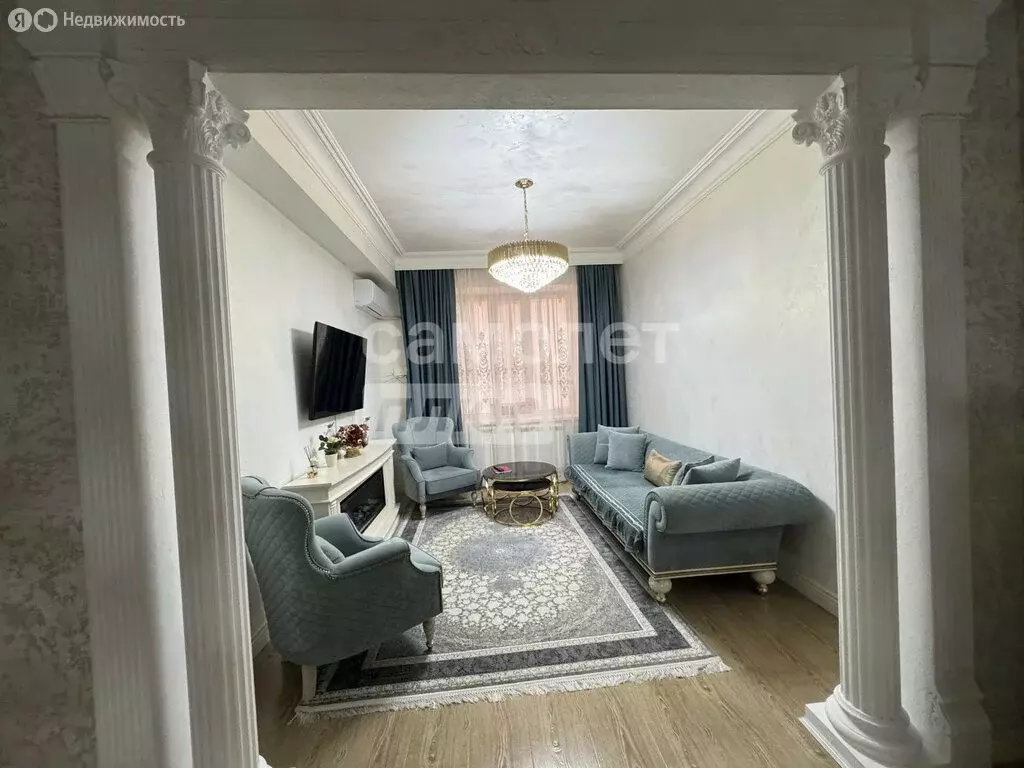 2-комнатная квартира: Хасавюрт, улица Воробьёва, 2 (60 м) - Фото 2