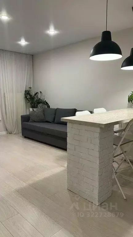 2-к кв. Свердловская область, Екатеринбург ул. Краснолесья, 10 (60.8 ... - Фото 1