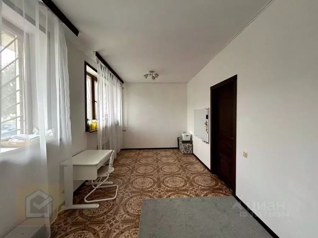 5-к кв. Севастополь ул. Адмирала Юмашева, 24 (87.0 м) - Фото 1