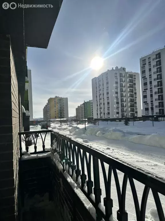 3-комнатная квартира: село Первомайский, улица Строителя Николая ... - Фото 1