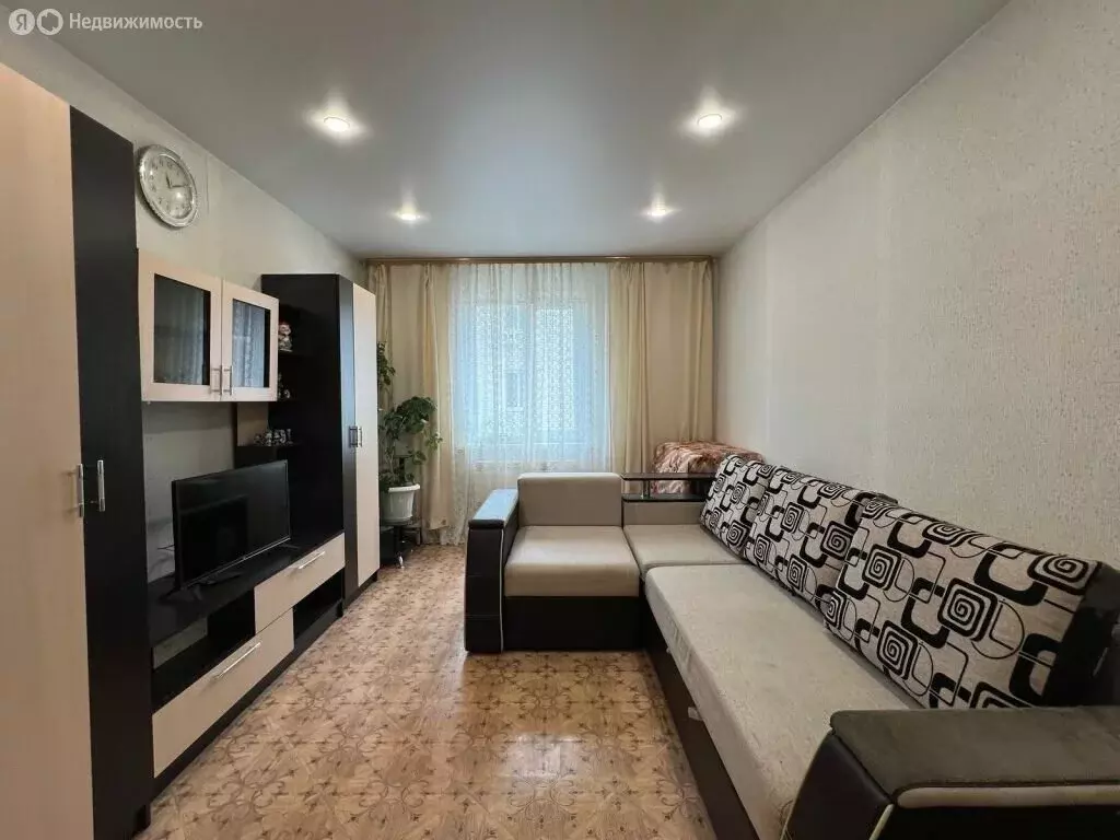 1-комнатная квартира: Чигири, 4-й микрорайон, Полевая улица, 14 (36 м) - Фото 1