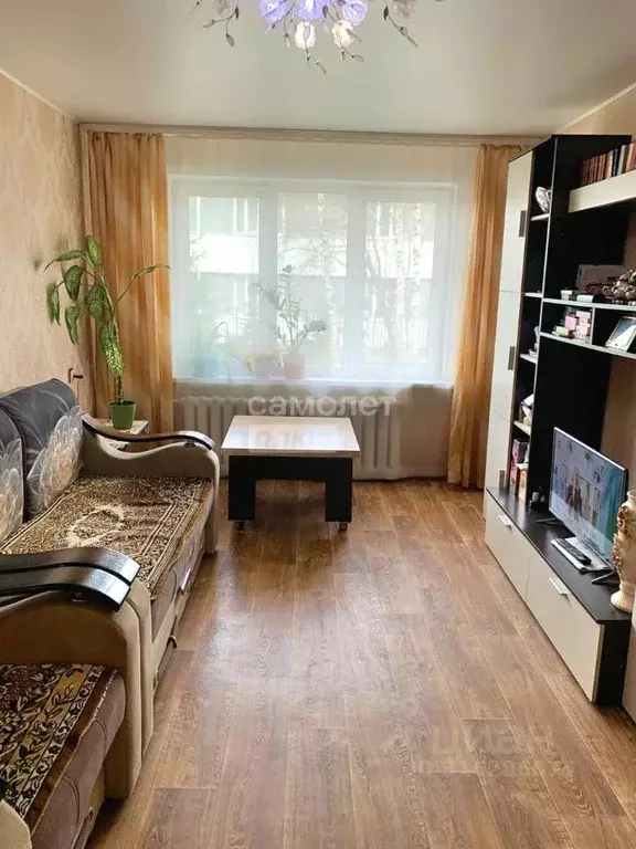 3-к кв. Смоленская область, Смоленск ул. Попова, 68 (61.7 м) - Фото 0