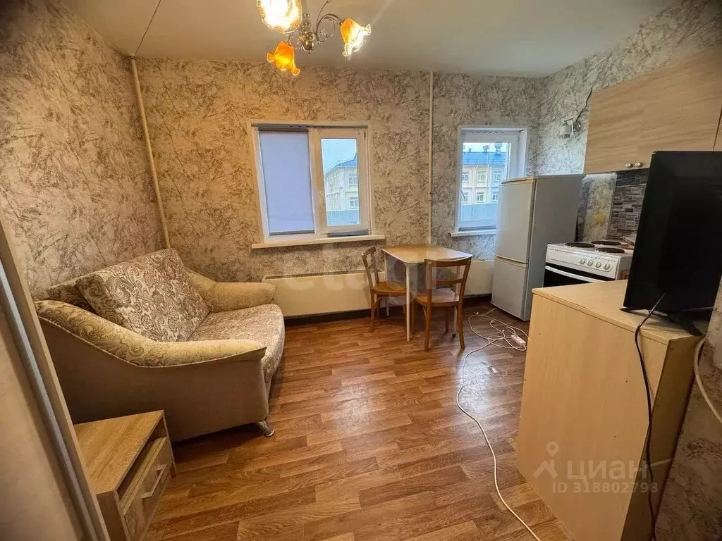 Студия Курганская область, Шадринск ул. Бажова, 30 (18.0 м) - Фото 1