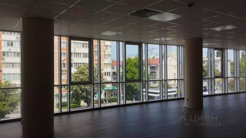 Помещение свободного назначения в Краснодарский край, Краснодар Завод ... - Фото 0