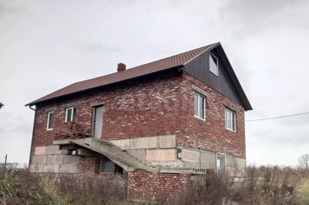Дом в Калининградская область, Черняховск ул. Матросова, 12 (188 м) - Фото 1